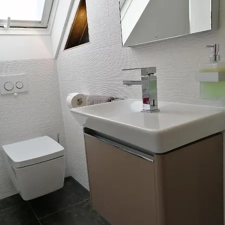 Ruhige In Der Naehe Von Frankfurt *