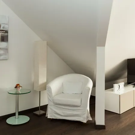 Ruhige In Der Naehe Von Frankfurt * Kelkheim